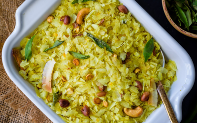 Poha Chivda is a traditional snack made with flattened rice, peanuts, and seasonings. Its light texture and gentle crunch make it perfect for guilt-free snacking.